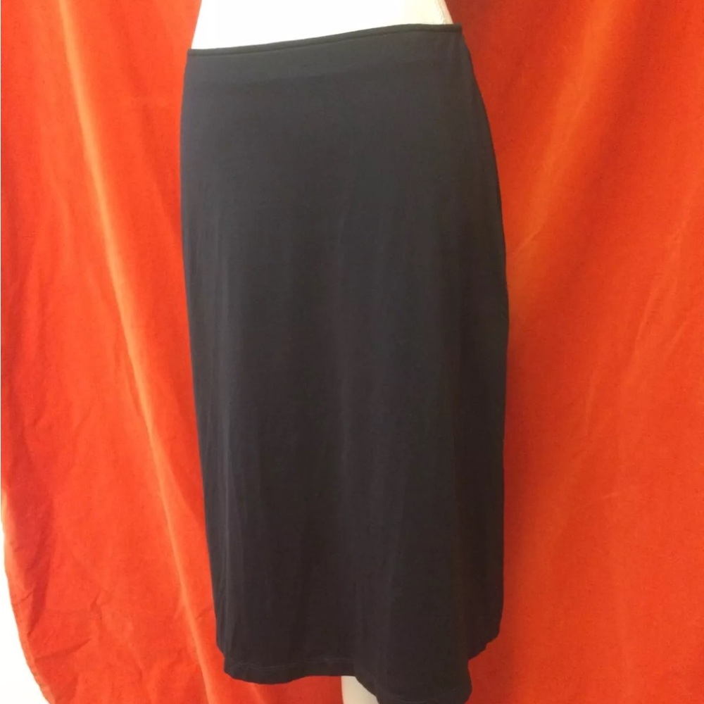 Hamnett nylon knit knee length a-line skirt black large runs small
